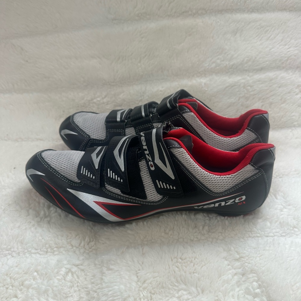 Venzo Cycling Shoes with 3 Straps in Black/UNISEX Size men’s 9 women’s 10.5 new